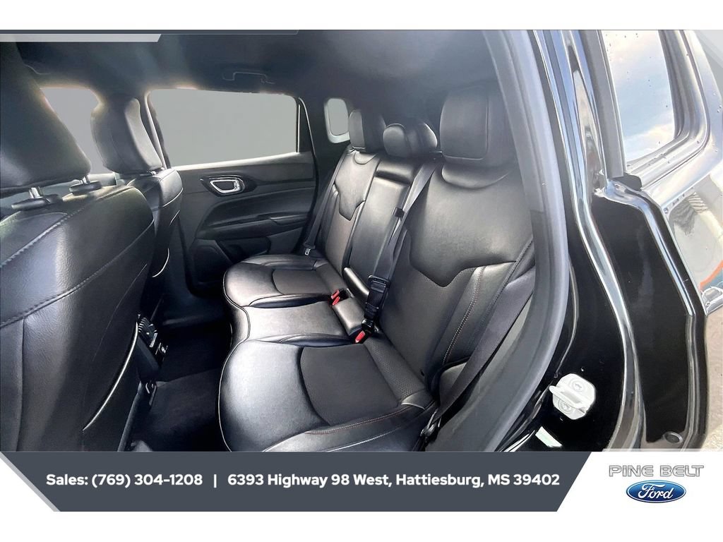 Used 2024 Jeep Compass Trailhawk AWD/4WD image 20