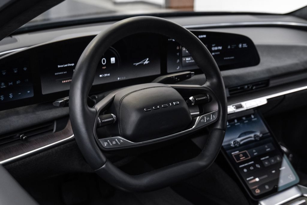 Used 2022 Lucid Air Grand Touring AWD/4WD image 16