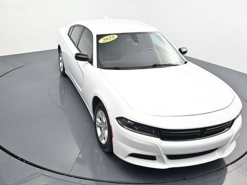 Used 2023 Dodge Charger SXT RWD image 23