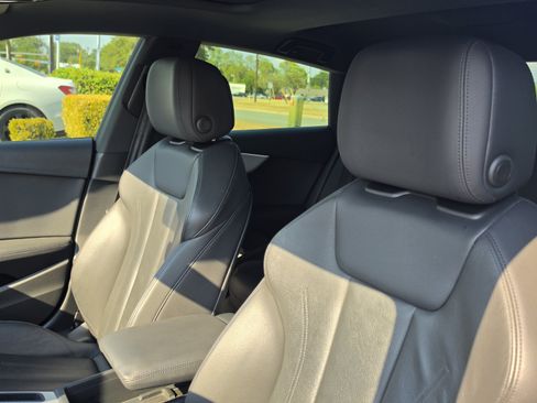 Used 2019 Audi A5 2.0T Premium Plus w/ Premium Plus AWD/4WD image 27