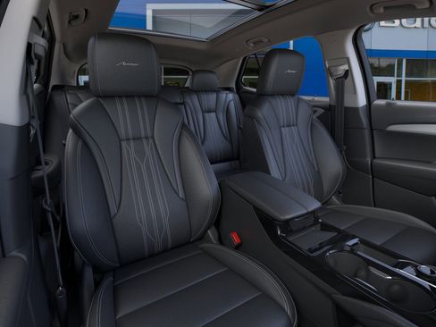 New 2026 Buick Envision Avenir image 16