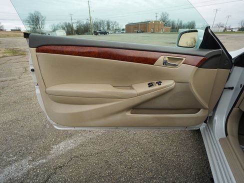 Used 2006 Toyota Solara SLE image 14