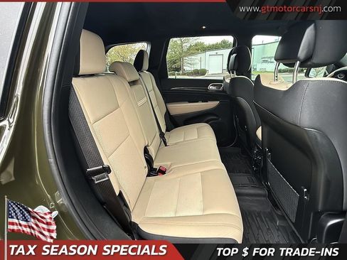 Used 2016 Jeep Grand Cherokee Laredo 75th Anniversary image 39