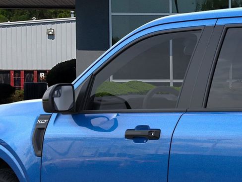 New 2025 Ford Maverick XLT w/ XLT Luxury Package image 44