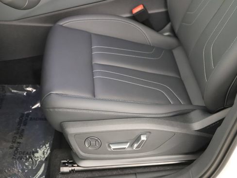 New 2026 Audi Q3 quattro 2.0T AWD/4WD image 25