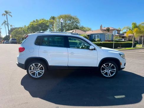 Used 2012 Volkswagen Tiguan S FWD image 15