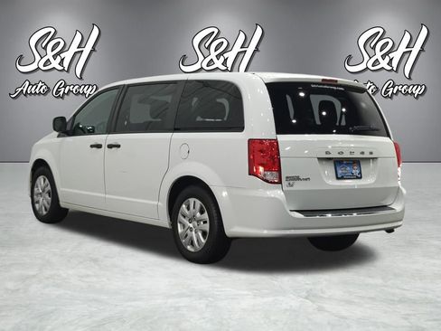 Used 2019 Dodge Grand Caravan SE FWD image 19