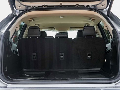 Used 2022 Ford Edge SEL w/ Convenience Package image 19