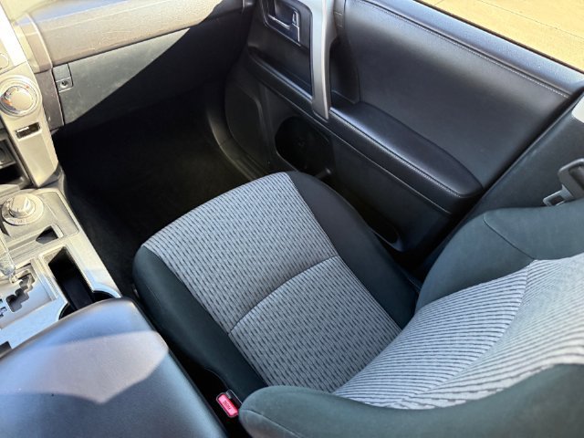 Used 2021 Toyota 4Runner SR5 AWD/4WD image 24