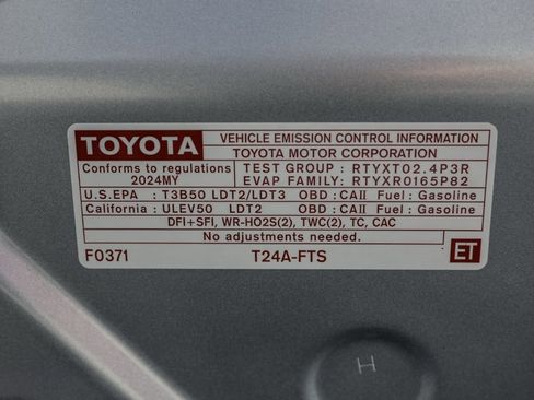 Used 2024 Toyota Tacoma SR5 image 33