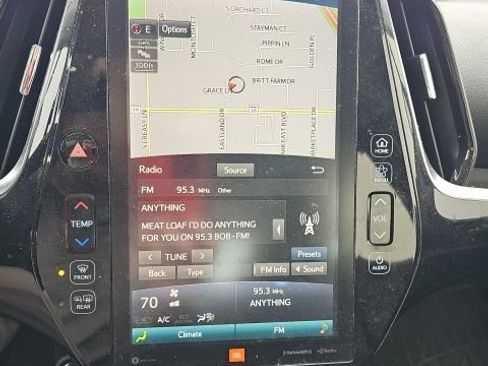 Used 2021 Toyota Prius Limited w/ Premium Convenience Package image 18