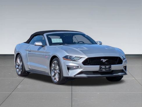 Used 2019 Ford Mustang GT Premium w/ Equipment Group 401A RWD image 7