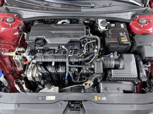 Used 2024 Hyundai Elantra SEL w/ Convenience Package image 46