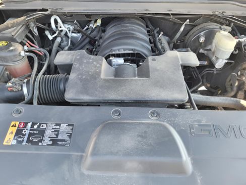 Used 2020 GMC Yukon SLT w/ Premium Edition image 25