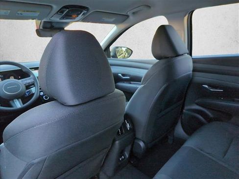 New 2026 Hyundai Tucson Blue SE image 16