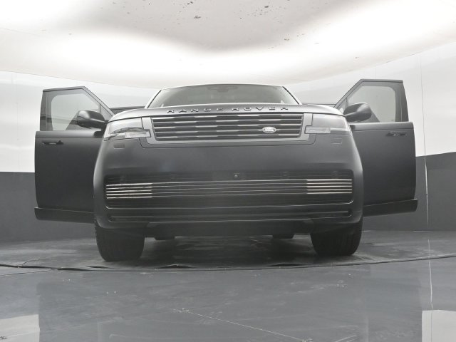 Used 2024 Land Rover Range Rover SV AWD/4WD image 65