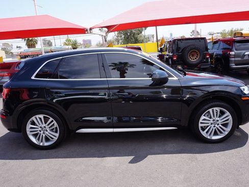 Used 2019 Audi Q5 2.0T Premium Plus w/ Premium Plus Package AWD/4WD image 5