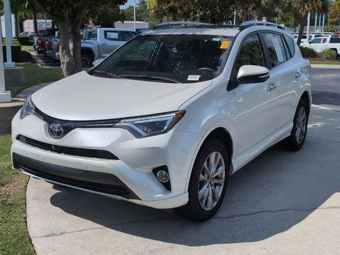 Used 2017 Toyota RAV4 Platinum AWD/4WD image 5