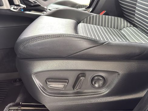 Certified 2024 Toyota Corolla Cross XSE w/ Convenience Package image 14