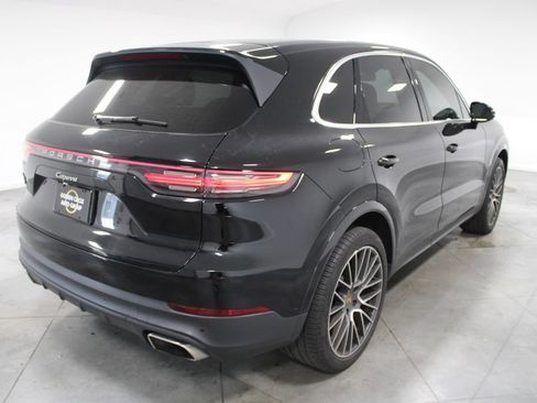 Used 2019 Porsche Cayenne AWD/4WD image 9