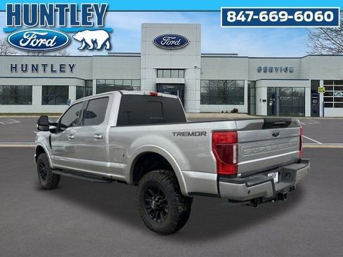 Used 2022 Ford F350 Lariat w/ Tremor Off-Road Package image 6