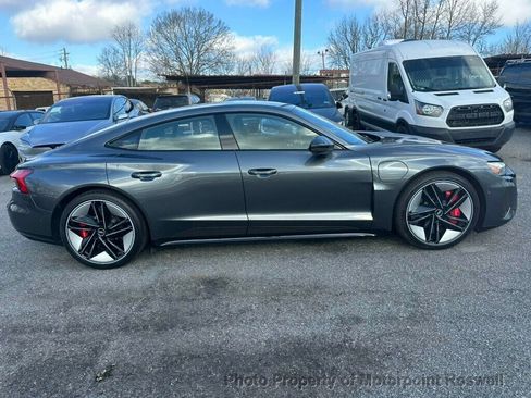 Used 2022 Audi RS e-tron GT w/ Year 1 Package image 4