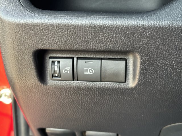 Used 2025 Toyota RAV4 LE FWD image 21
