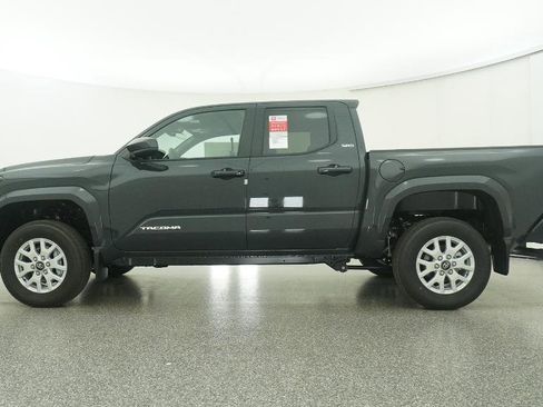 New 2026 Toyota Tacoma SR5 image 16