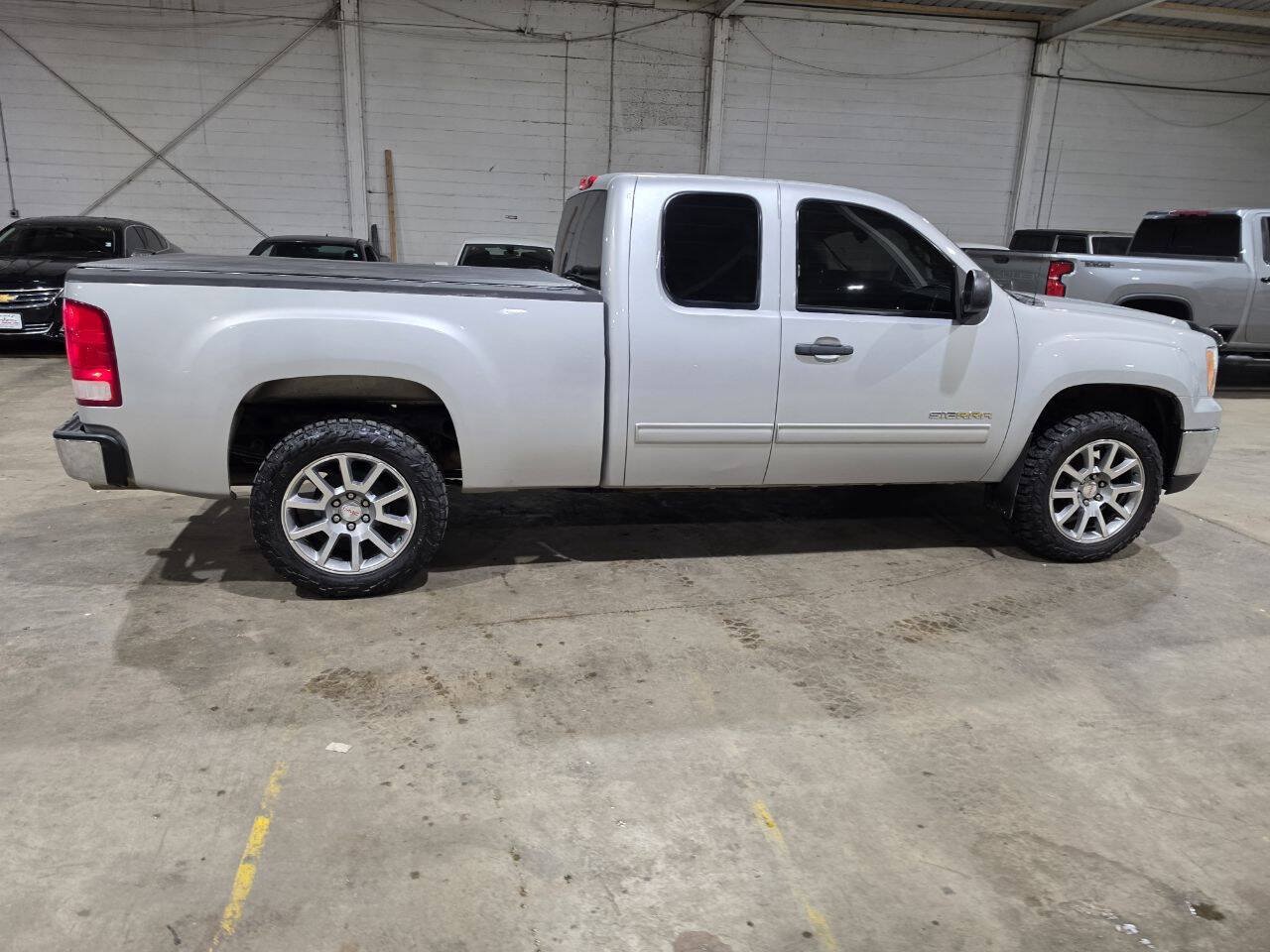 Used 2012 GMC Sierra 1500 SLE w/ Power Tech Package AWD/4WD image 15