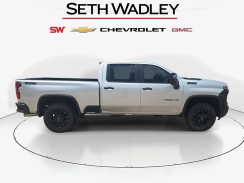 New 2026 Chevrolet Silverado 2500 LT w/ Trail Boss Package AWD/4WD image 8