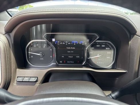 Used 2021 GMC Sierra 2500 Denali w/ Denali Ultimate Package AWD/4WD image 18