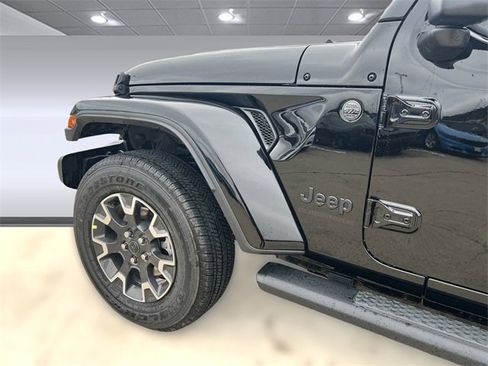 New 2025 Jeep Gladiator Sport w/ Premium Package image 25