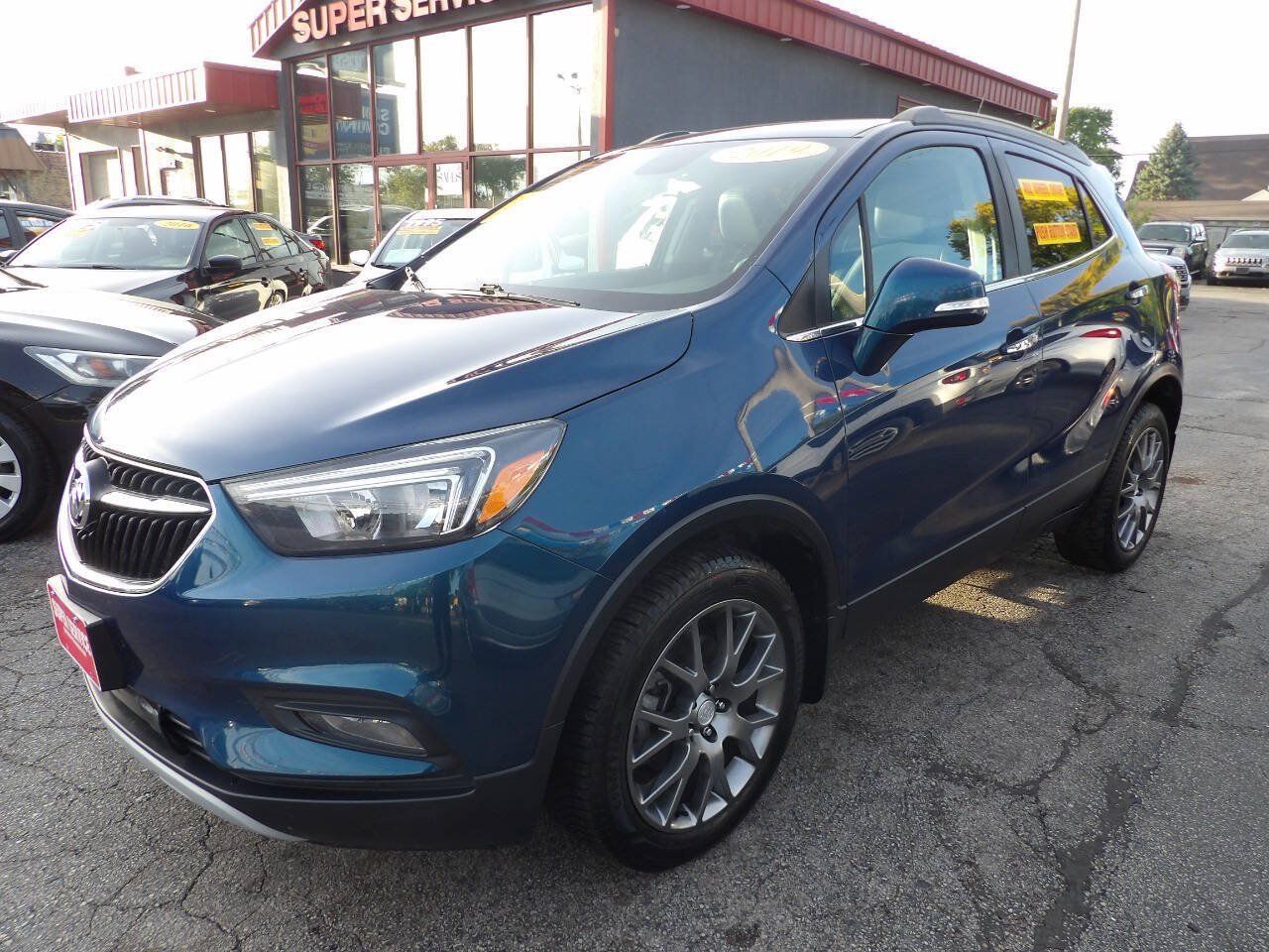 Used 2019 Buick Encore Sport Touring w/ Safety Package AWD/4WD image 1