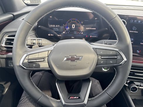 New 2026 Chevrolet Traverse Z71 w/ Driver Confidence Package image 18