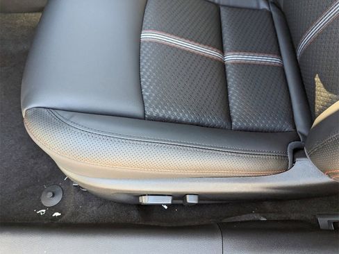 New 2025 Nissan Altima 2.5 SR image 14