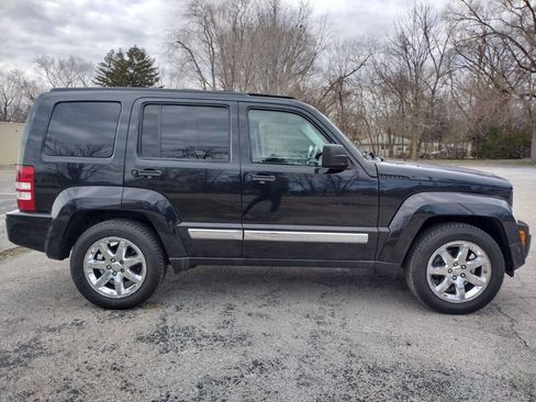 Used 2008 Jeep Liberty Limited w/ Premium Group II image 4
