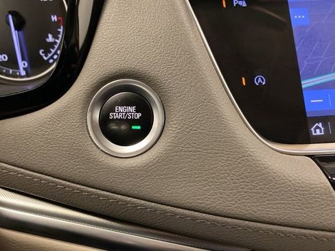 Used 2021 Cadillac XT5 Premium Luxury w/ LPO, Floor Liner Package image 17