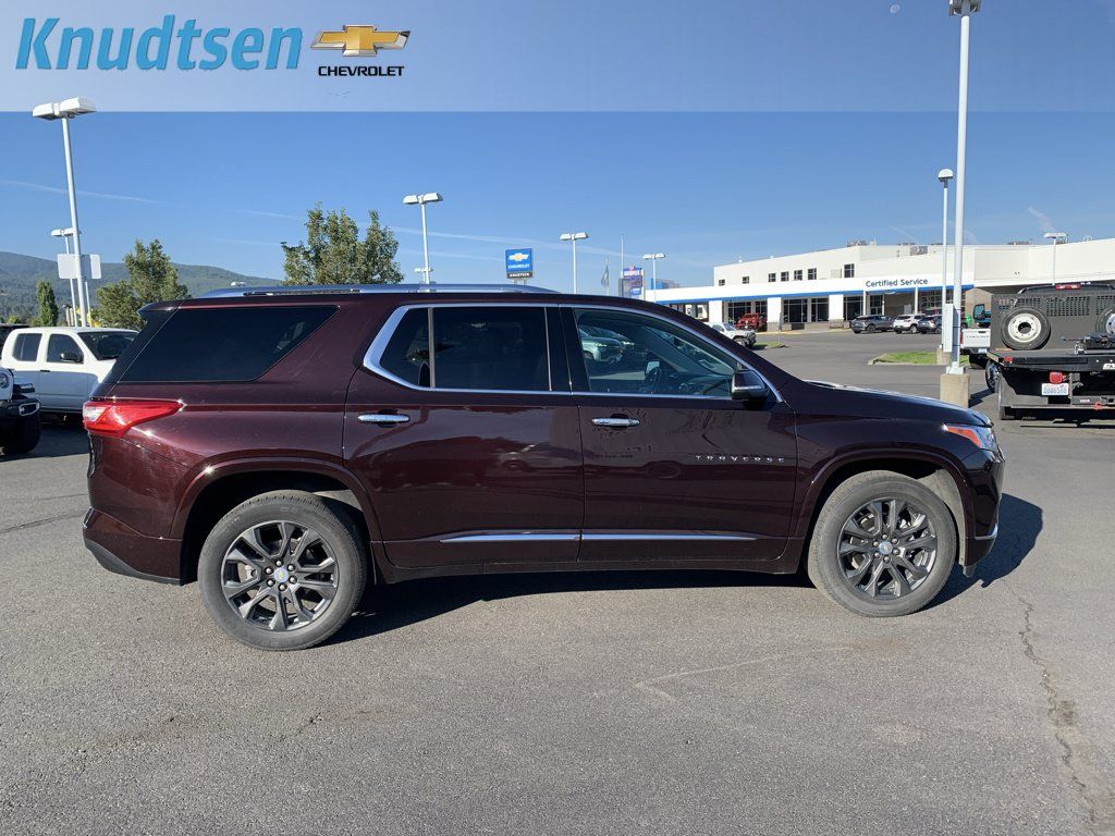 Used 2021 Chevrolet Traverse Premier w/ LPO, Floor Liner Package AWD/4WD image 8