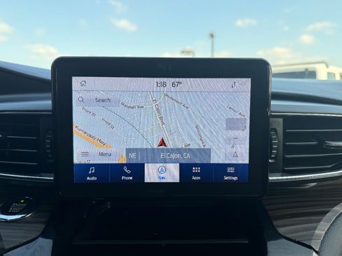 Used 2021 Ford Explorer Limited w/ Equipment Group 301A image 18