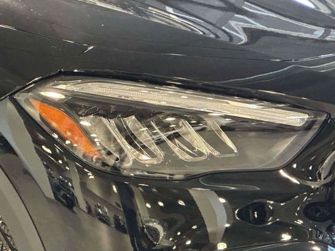 Used 2025 Mercedes-Benz GLA 250 4MATIC image 7