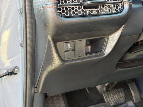 Used 2024 Honda HR-V Sport image 14