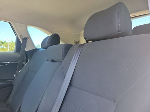 Used 2019 Kia Sorento LX image 13