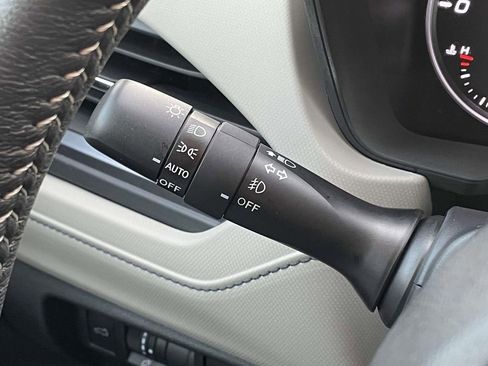 Certified 2025 Subaru Forester Limited w/ Popular Package #2 image 12