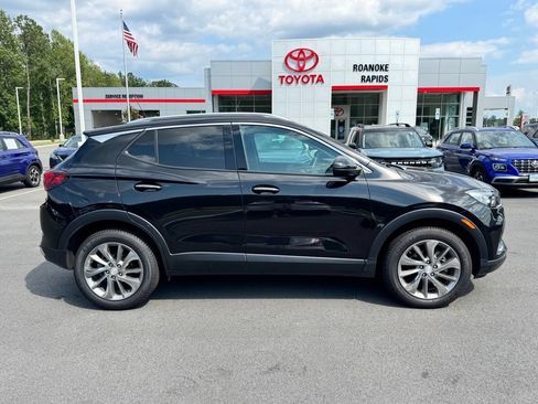 Used 2023 Buick Encore GX Essence w/ Experience Buick Package AWD/4WD image 8