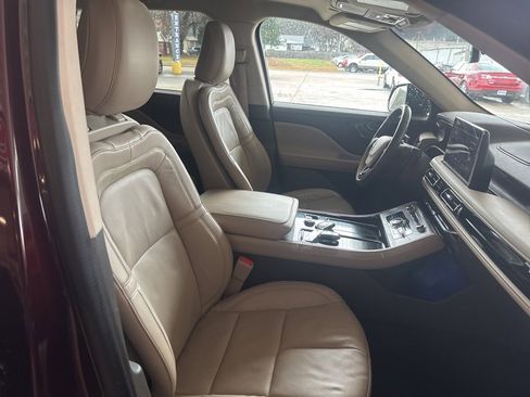 Used 2022 Lincoln Aviator Reserve w/ Equipment Group 201A image 21