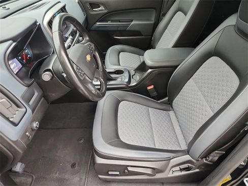 Certified 2022 Chevrolet Colorado Z71 w/ Safety Package image 17