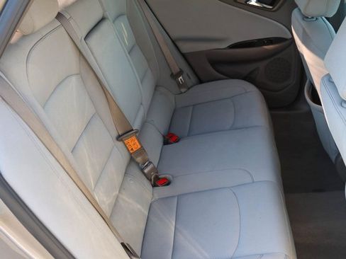 Used 2022 Chevrolet Malibu LT image 16