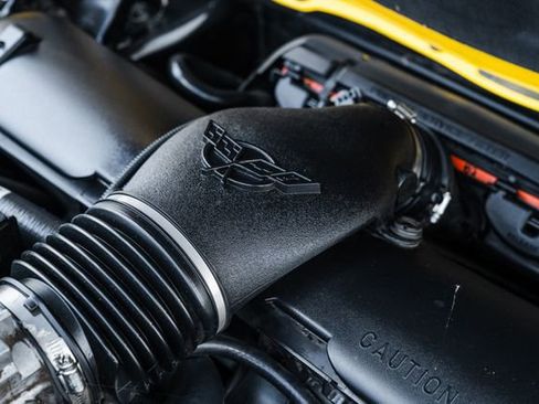 Used 2003 Chevrolet Corvette Coupe w/ Preferred Equipment Group image 83