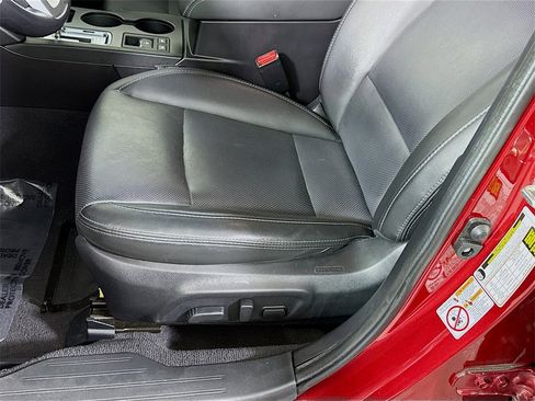 Used 2016 Subaru Outback 2.5i Limited w/ Popular Package #4 image 22