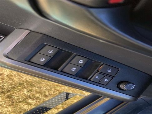 Used 2023 Toyota Tacoma SR5 w/ Technology Package image 20